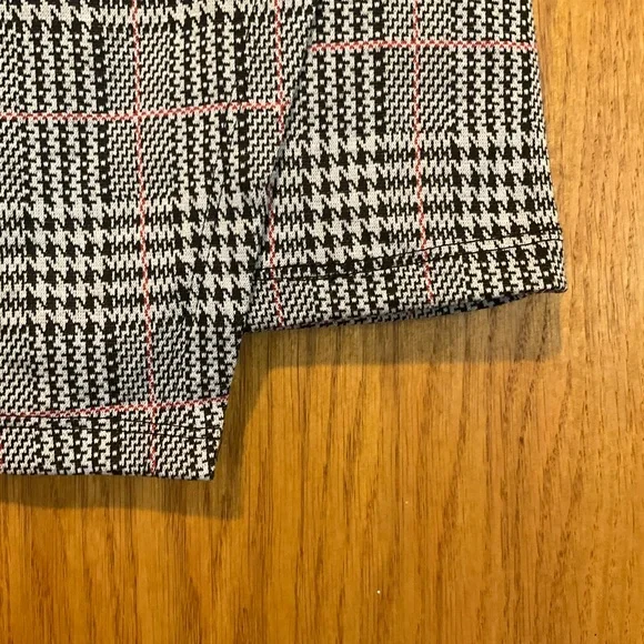 Evereve | Plaid Mini Skirt by Peyton Jensen - Picture 4 of 12